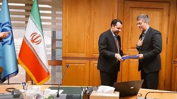 احتمال برکناری یا استعفا در طبقه ۱۶ بانک مرکزی چقدر جدی است؟