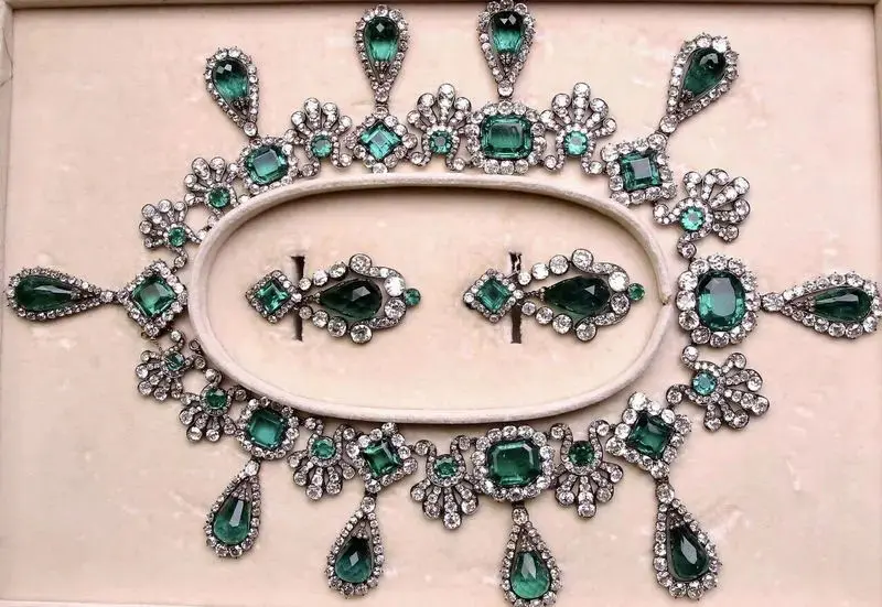 جواهرات سلطنتی اروپا