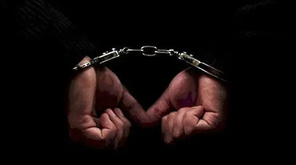 فیلم لحظه سرقت از یک لباس فروشی لوکس در  اروند کنار 