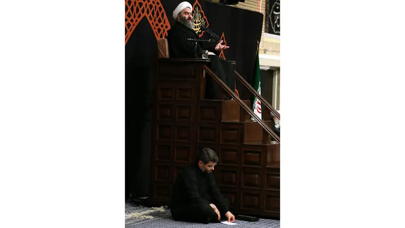مراسم عزاداری امام حسین (ع) در حسینیه امام خمینی برگزار شد