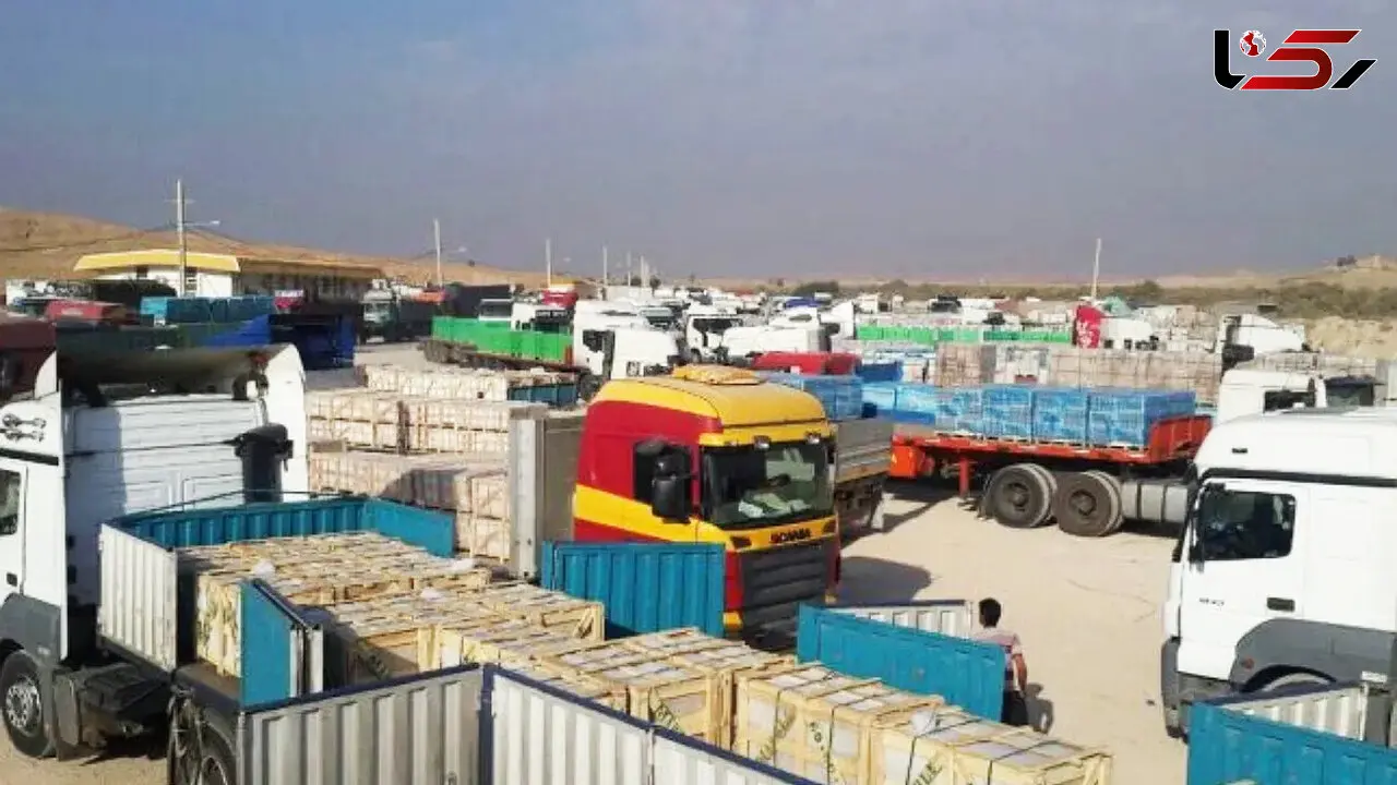 سه ماه معطلی و بلاتکلیفی کامیون‌ های ایرانی در مرز پاکستان / رانندگان: «نه ایران گردن می‌ گیرد نه پاکستان!»