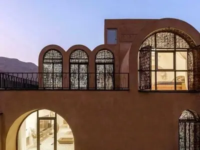 عکس ها / زیباترین خانه  ایرانی در نائین با معماری و چیدمان خاص  / برنده جوایز ایران و جهان با عنوان خانه برتر 2025 / زیبایی با هنر ناب ایرانی