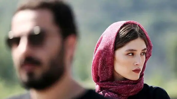 کتک خوردن فرشته حسینی در خیابان ! + عکس  خانم بازیگر با صورتی کبود !