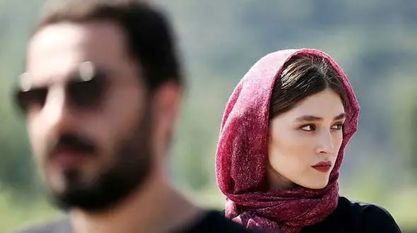 کتک خوردن فرشته حسینی در خیابان ! + عکس  خانم بازیگر با صورتی کبود !