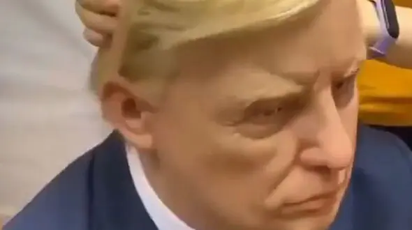 دونالد ترامپ ربات شد! + فیلم