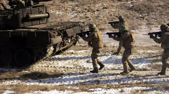 از رگبار مسلسل تا آتش سوزی 