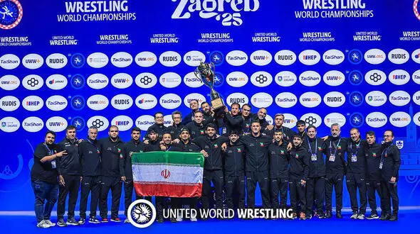 روز دوم کشتی فرنگی قهرمانی جهان در قزاقستان /هدایتی،ساروی و سهرابی در نیمه نهایی + فیلم مسابقات کشتی گیران تیم ملی ایران