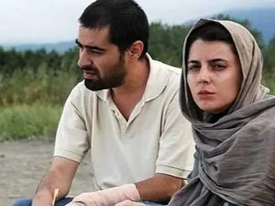 فیلم/ سکانس فوق عاشقانه شهاب حسینی و لیلا حاتمی  / ما کاملا شبیه همیم طرز نگاهامون دو دو زدن چشامون ...