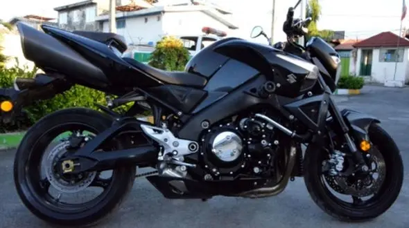 کشف موتورسیکلت‌ ۱۰ میلیاردی قاچاق در شهرستان لنگه