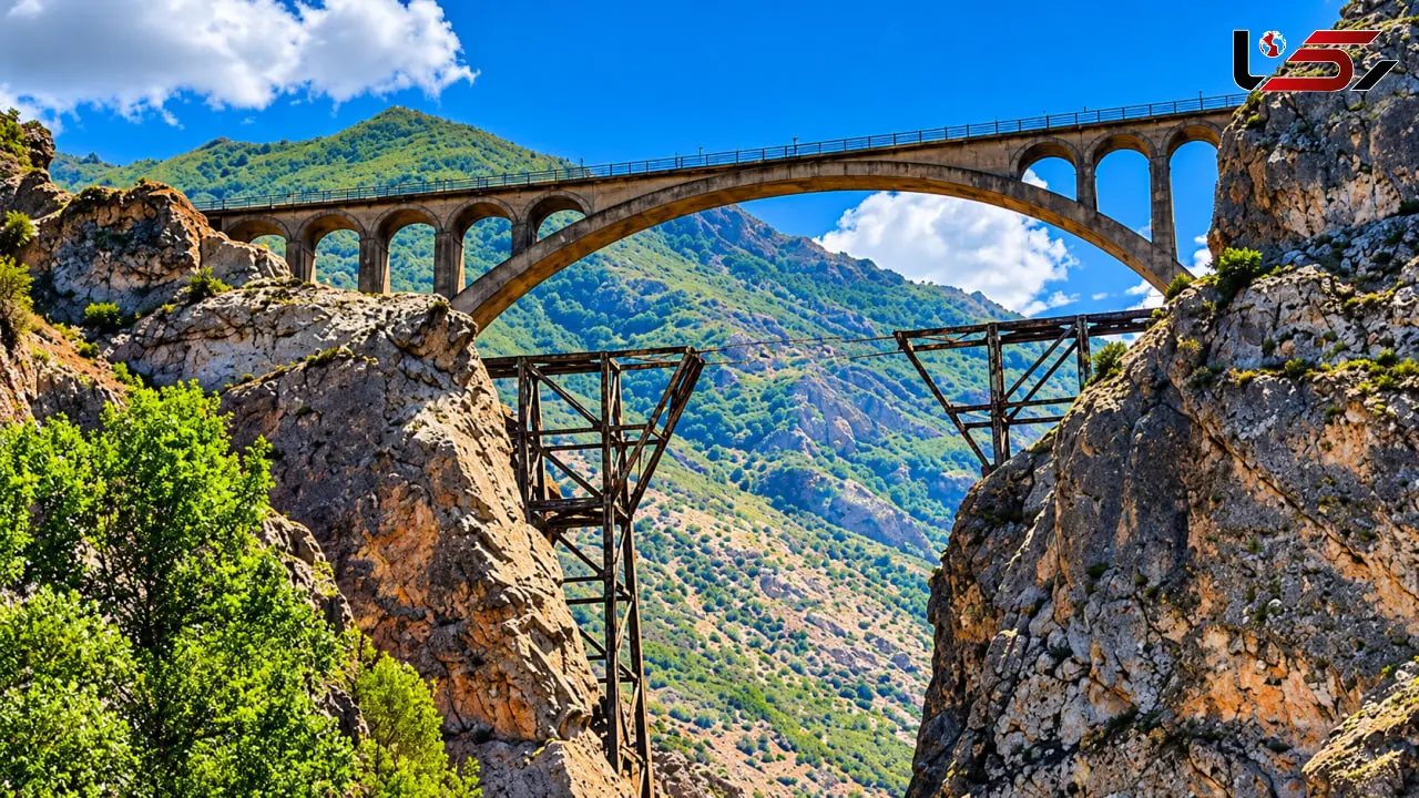 پل ورسک ؛ یکی از عجیب‌ترین پل‌های جهان و شاهکار مهندسی ۹۰ ساله