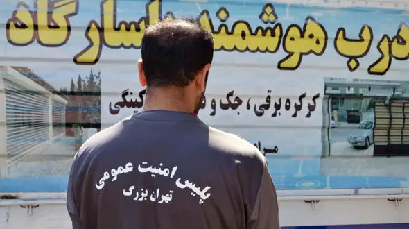 این در و پنجره ساز 10 خودرو لوکس خارجی داشت ! / او غرب تهران را ناپاک کرده بود +عکس