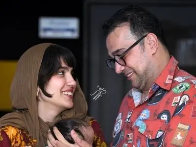 تیپ و استایل شیک هنرمندان در بک استیج کنسرت سعید ترابی: مونا کرمی، سپند امیر سلیمانی، هلیا امامی، نیما شاهرخ شاهی،فاطیما بهارمست و دیگر بازیگران / از استایل شیک مه لقا باقری تا استایل جوان پسندانه فاطیما بهارمست / برای ایده بگیرید