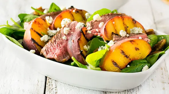 پوست و موی سالم با مصرف پروتئین