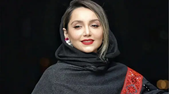 دکوراسیون ساده اما خاص خانه نازنین بیاتی / تنها تصاویر منتشر شده از منزل این بازیگر