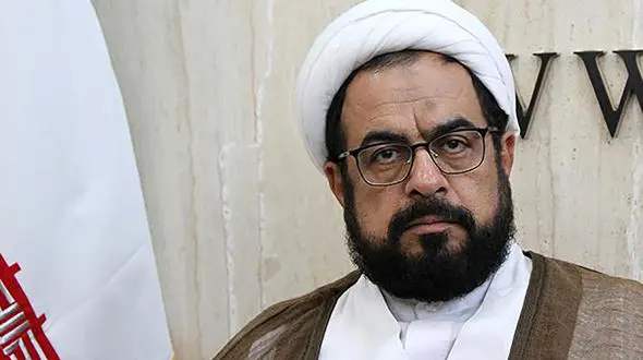 تلاش‌ برای آتش زدن نماینده مجلس در مراسم کلنگ زنی دانشگاه شادگان + عکس