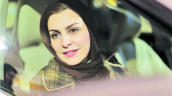 بازیگر زن معروف ایرانی منافق شد +عکس