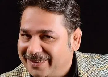 عکس/ نگاهی به موتور سیکلت جذاب داریوش سلیمی، هنرپیشه معروف تلویزیون/ مثل خودش خفنه