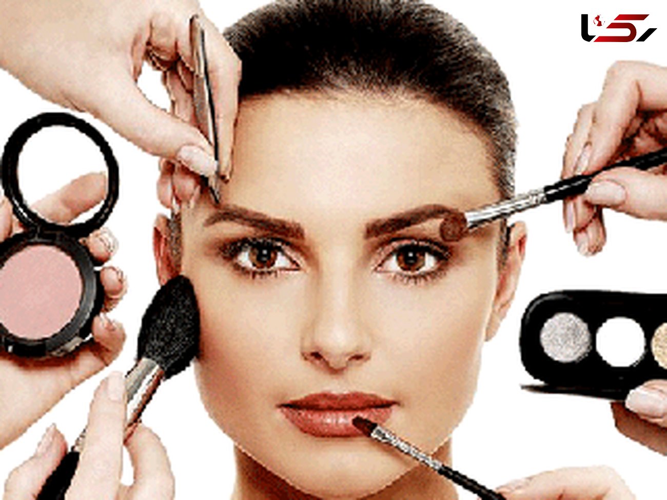 ترفندهای آرایش سه سوته برای زنان شاغل