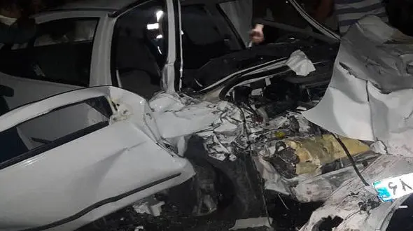 تصادف مرگبار در تصادف 3 خودرو در جاده امیدیه / 2 تن جان باختند+ عکس