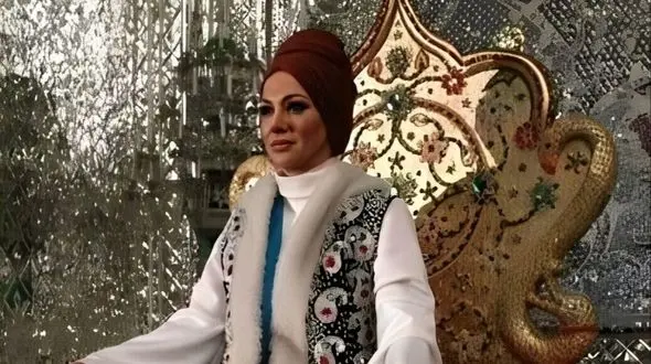 حکایت معجزه ای که زندگی ساغر عزیزی را از این رو به آن رو کرد: با عراقی ها کار کردم کلی پول درآوردم! تینا پاکروان باعث شد!