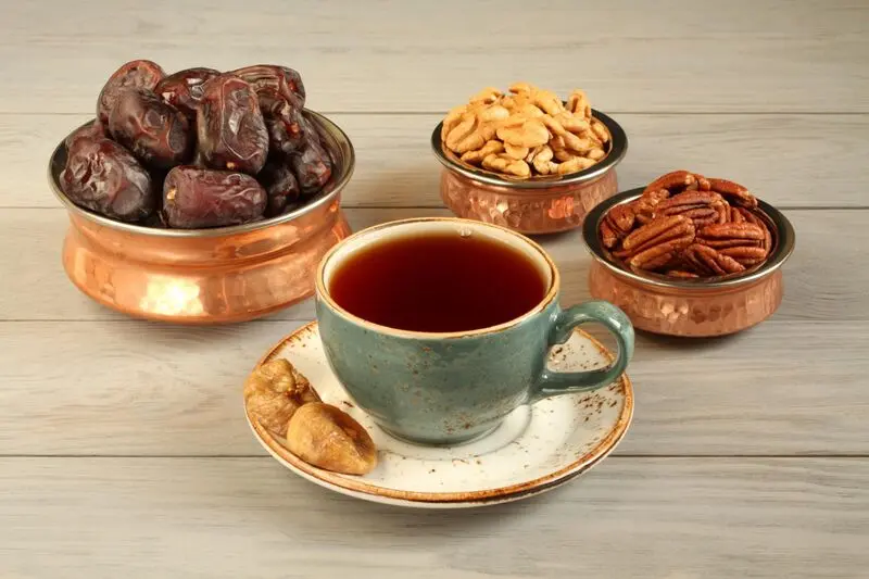 چای و تنقلات