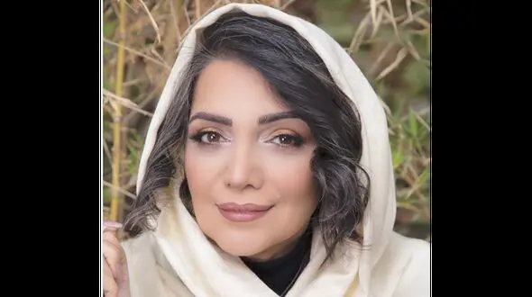 فیلم / این خانم بازیگر خیلی جوان دختر 22 ساله دارد ! / باورتان نمی شود !