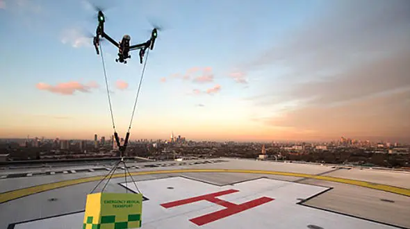 استفاده از پهپادها برای انتقال اعضای بدن +تصاویر 