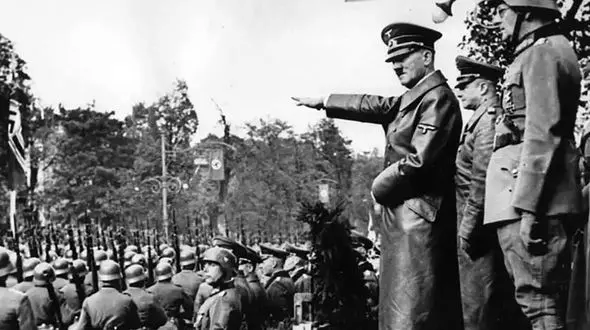 سرگذشت آخرین سرباز آلمان نازی که تسلیم شد + فیلم