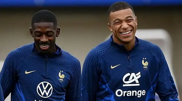 پاریس دوباره خانه امباپه شد + عکس