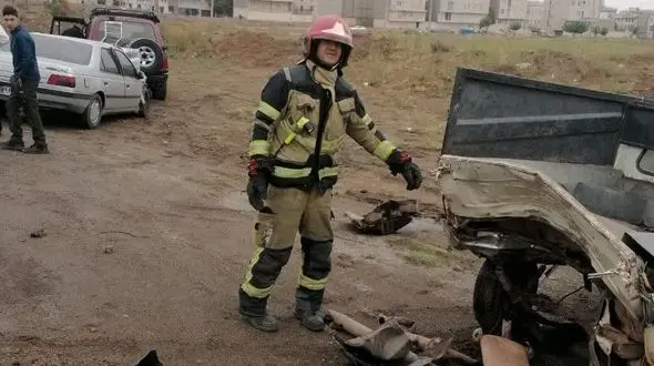 تصادف هولناک پژو۴۰۵ و وانت پیکان در جاده قزوین