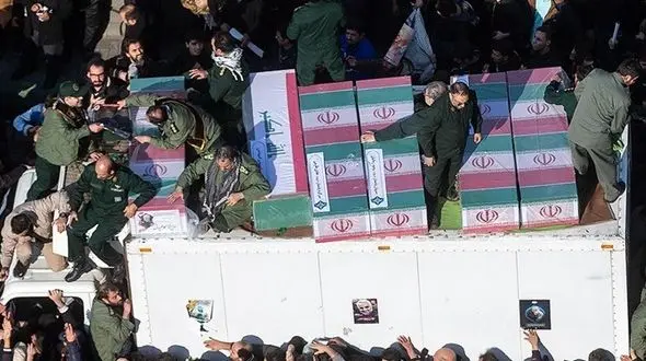 سه شهید جبهه مقاومت امشب در مرقد مطهر امام (ره) بدرقه می‌شوند