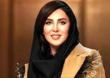 استایل کریسمسی لیلا بلوکات بازیگر نقش نفرتیتی یوسف پیامبر / خانم بازیگر خوش پوش و ترندی 17 سال پس از سریال