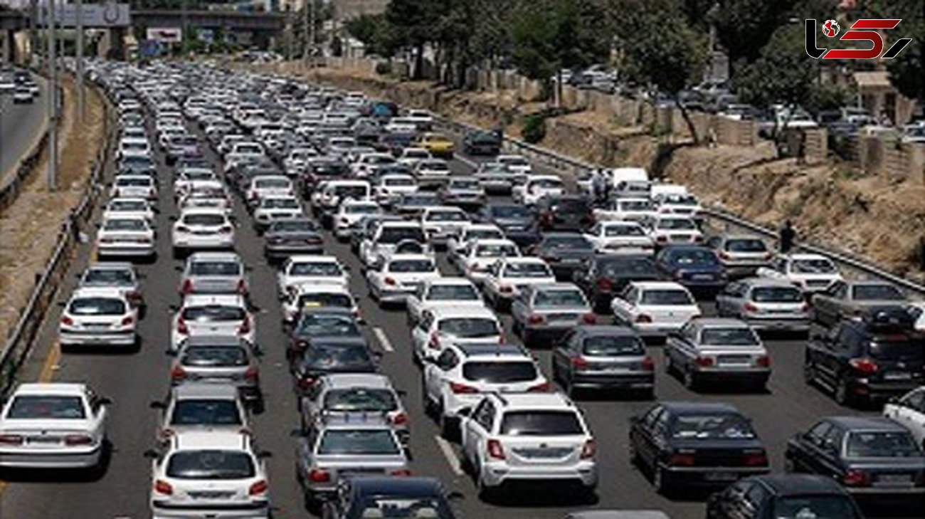 ترافیک در آزادراه کرج-تهران سنگین است/ بارش باران در استان‌های سمنان، خراسان شمالی و رضوی
