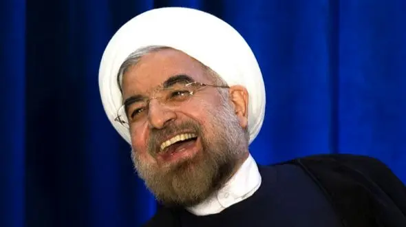 عکس/ مروری بر جشن تولد 71 سالگی حسن روحانی به عنوان تنها رئیس‌جمهوری که تولدش در آسمان برگزار شد!