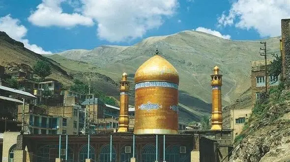 وجود ۱۲۷ امامزاده در ۱۰۹ بقعه متبرکه در لرستان