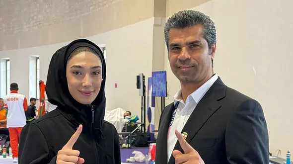 هادی ساعی : مبینا نعمت زاده پشیمان است!