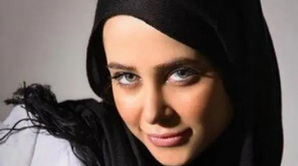 تصویر جالب الناز حبیبی و سیاوش خیرابی ستاره های دو سریال محبوب دردسرهای عظیم و آوای باران