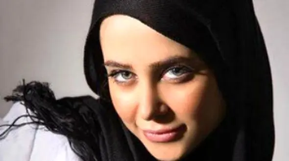 تصویر جالب الناز حبیبی و سیاوش خیرابی ستاره های دو سریال محبوب دردسرهای عظیم و آوای باران