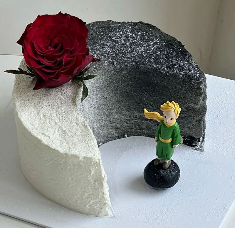 کیک تولد دخترانه فانتزی