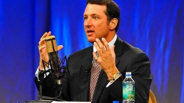 داستان زندگی کوین ترودو بنیانگذار شبکه جهانی موفقیت