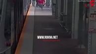 ضرب و شتم زن معلول در مترو+فیلم
