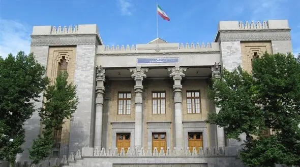 احضار کاردار اوکراین به وزارت امور خارجه 