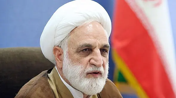 رییس قوه قضاییه: قبل از آن‌که خودمان را ببینیم، باید مردم را ببینیم