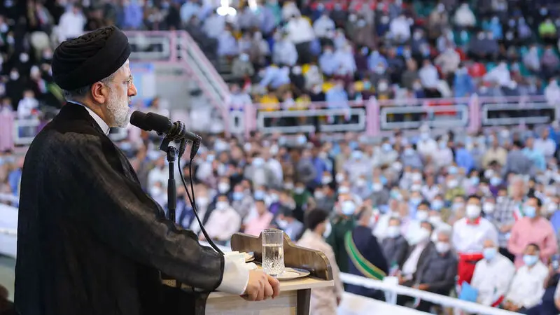 سفر رییس جمهور به همدان - سی امین سفر استانی به همدان وارد شد و با اقشار مختلف مردم و مسئولان دیدار کرد