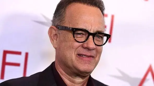 هدیه جالب تام هنکس به پسری که نامش کرونا است!