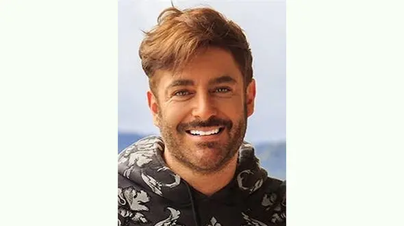 فیلم  دختری که با گریم محمدرضا گلزار شد + مراحل تغییر را ببینید