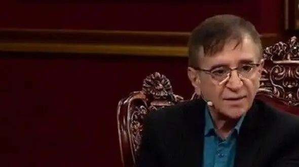 فیلم/  دکتر انوشه، روانشناس معروف اینستاگرامی : اگر از من بپرسین احمق‌ترین فرد روی زمین کیه من آدرس این فرد رو بهتون میدم ....