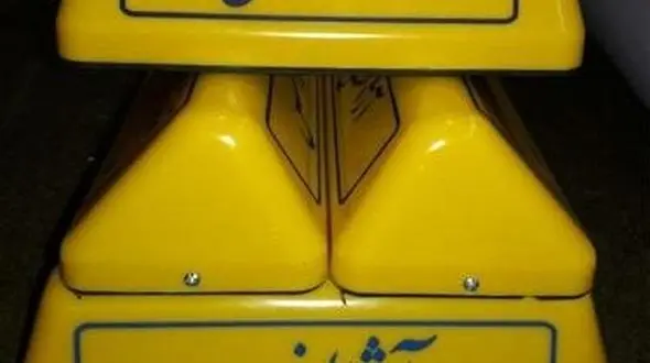 برخورد قانونی با کسانی که تابلوی آژانس روی خودروی شخصی نصب می کنند