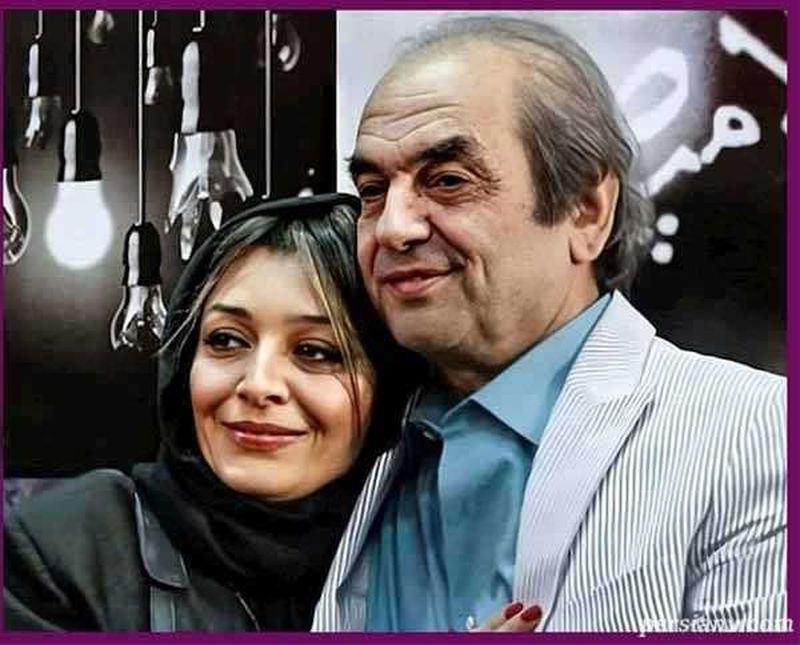 ساره بیات و پدرش