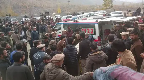 تصادف خونین در جنوب پاکستان/ ۱۳ کشته و ۲۰ مصدوم به جا گذاشت